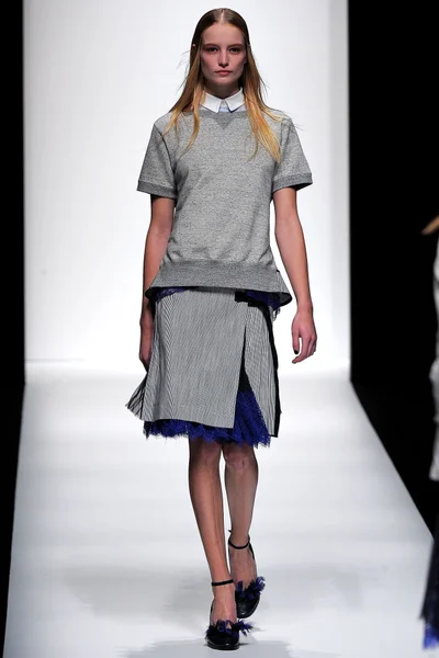 Look 4